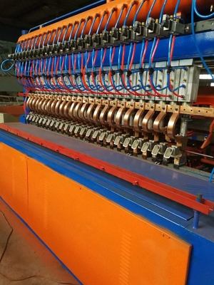China 2meter het Staal van het breedte1000kg Gewicht Mesh Making Machine Oem/Odm leverancier