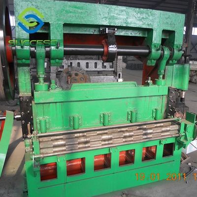 China Machine voor het maken van metaal van roestvrij staal voor decoratieve bouwmaterialen leverancier