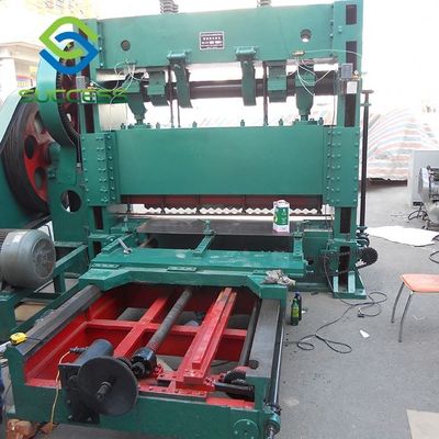 China 0.3-2.5 mm Draaddiameter Hexagonale Netmachine die een consistente precieze productie garandeert leverancier
