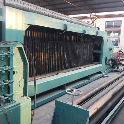 China Maximale breedte 4300 mm Gabion Mesh Machine met Galfan draad voor robuuste draad gaas productie in civiele projecten leverancier