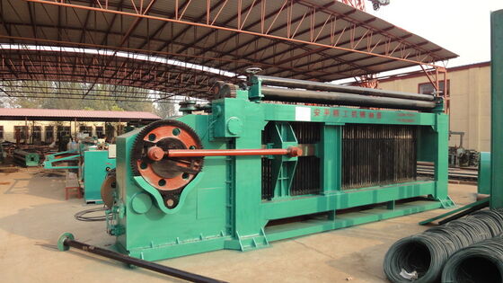 China Heavy Duty Gabion Box Machine Type Durable Wire Mesh Equipment for Gabion Production and Construction Applications leverancier
